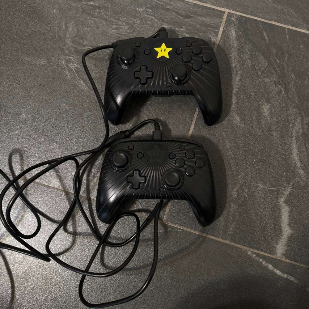 Faceoff‎ Wired Pro Controller Nintendo Switch 500-056 Black Super Mario Star 2pk